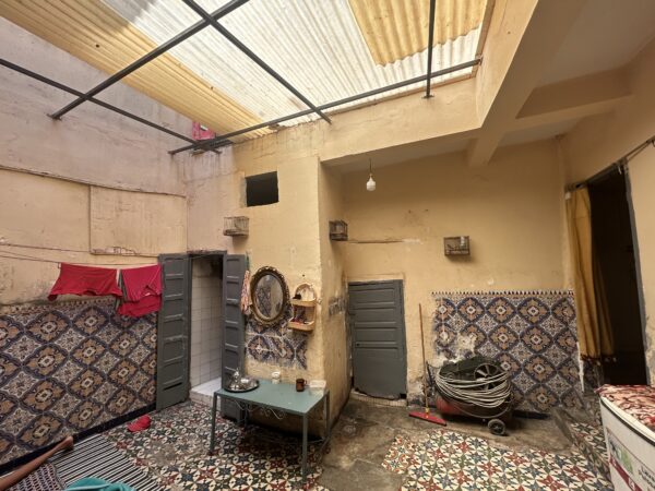 Riad 5 chambres Azbest 86m2 – 140 000€